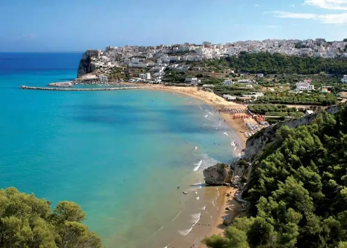 לינה וארוחת בוקר D'amato 4*